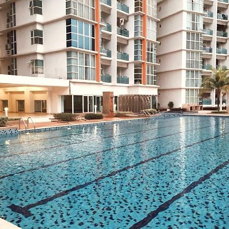 Ara Damansara Oasis Residence, Specious Home 4-8Pax, 8Min Subang Airport, 10Min Sunway Petaling Jaya Exterior photo